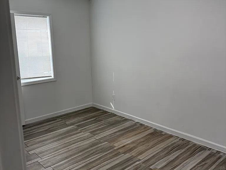 541 Griffin St NW #5 — Photo 3