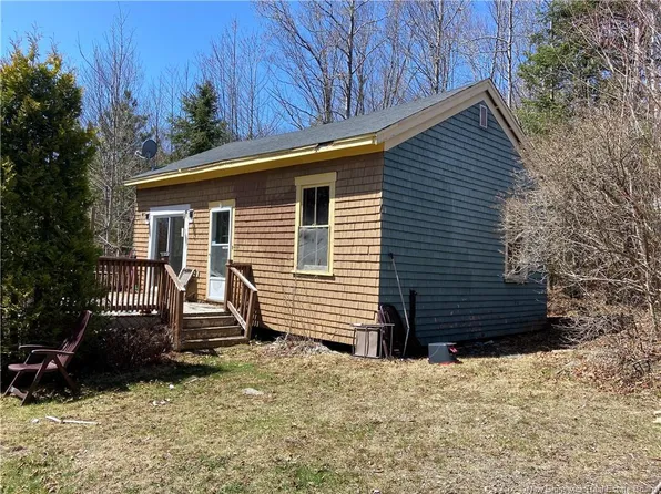20 Foley Ln, Kingston, NB E5S 1C2