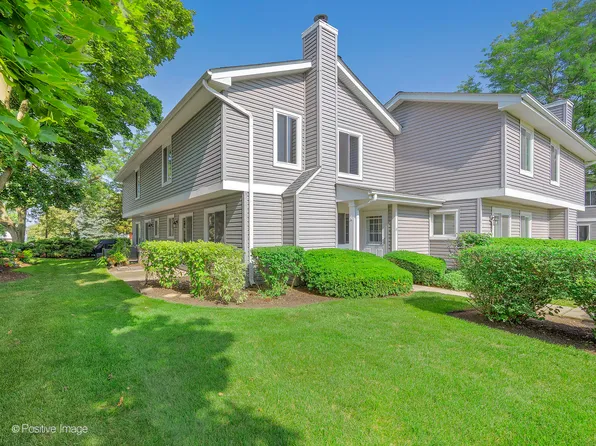 2430 Brunswick Cir #1-A, Woodridge, IL 60517