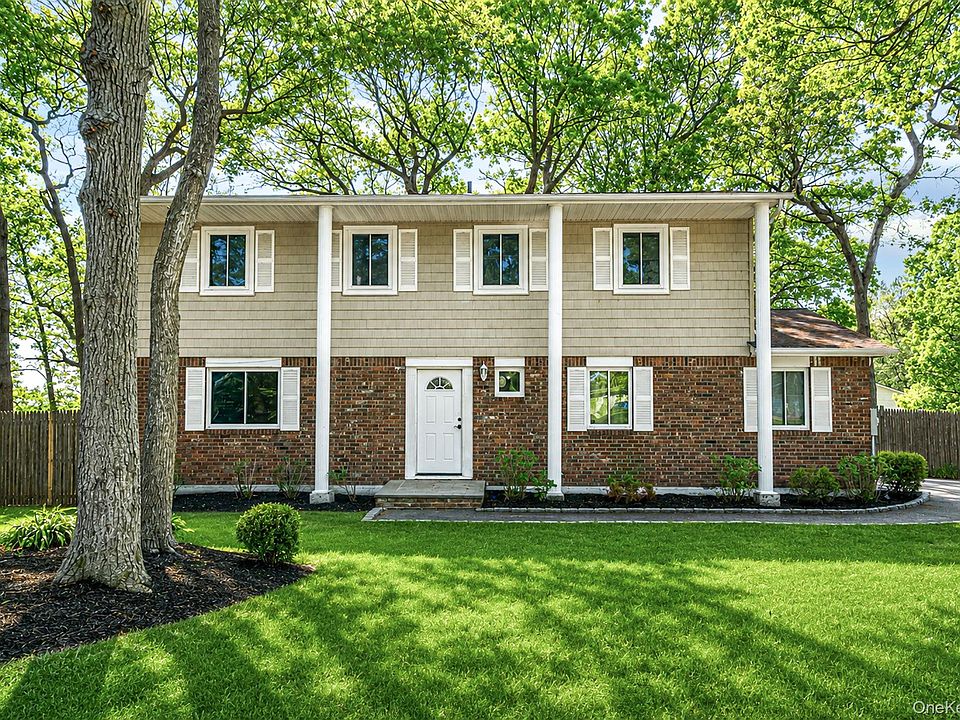 1st image of 14 Basswood Lane