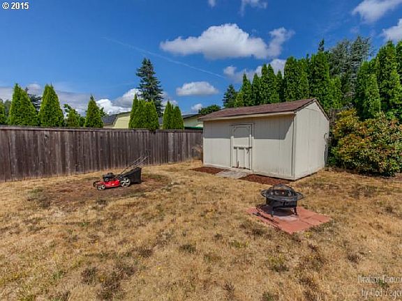 5th image of 716 NW 72nd St