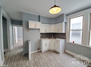 93 Norwood St, Newark, NJ 07106