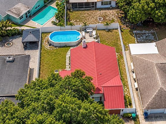 3rd image of 6834 GREENWICH AVENUE