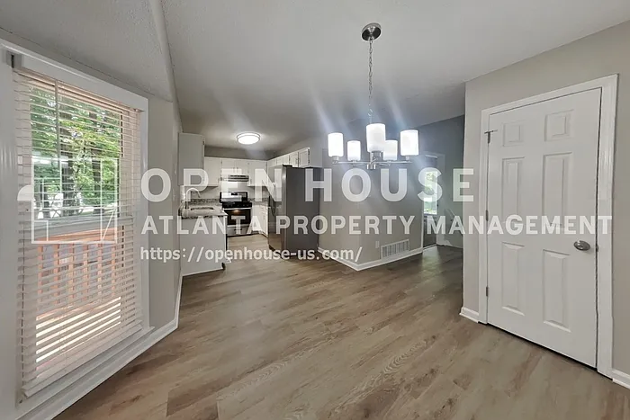66 Freestone Ln — Photo 7