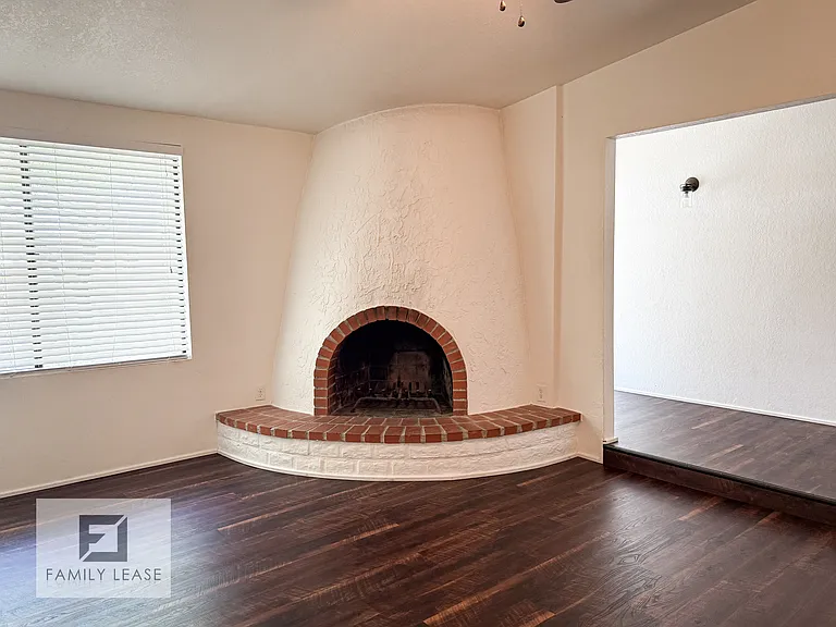 3700 S Serena Ln — Photo 7