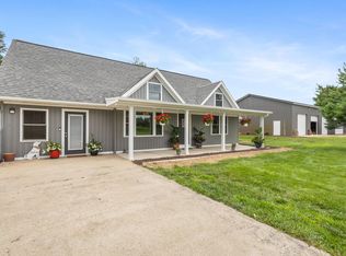 24920 Airline Rd, Sturgis, MI 49091