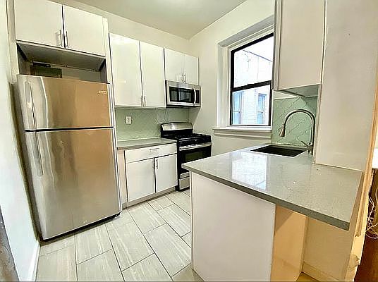 3rd image of 580 St Nicholas Ave APT 6K