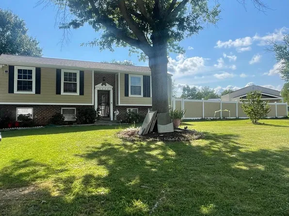 9009 Ridgewood Dr, Fort Washington, MD 20744