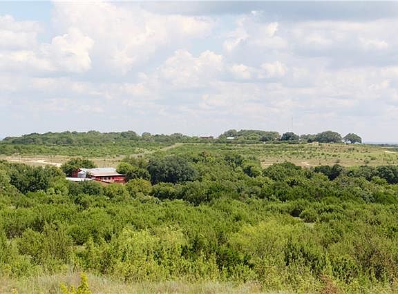 2nd image of 9865 Lipan Hwy