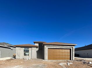 3608 Saguaro Dr, Carlsbad, NM 88220