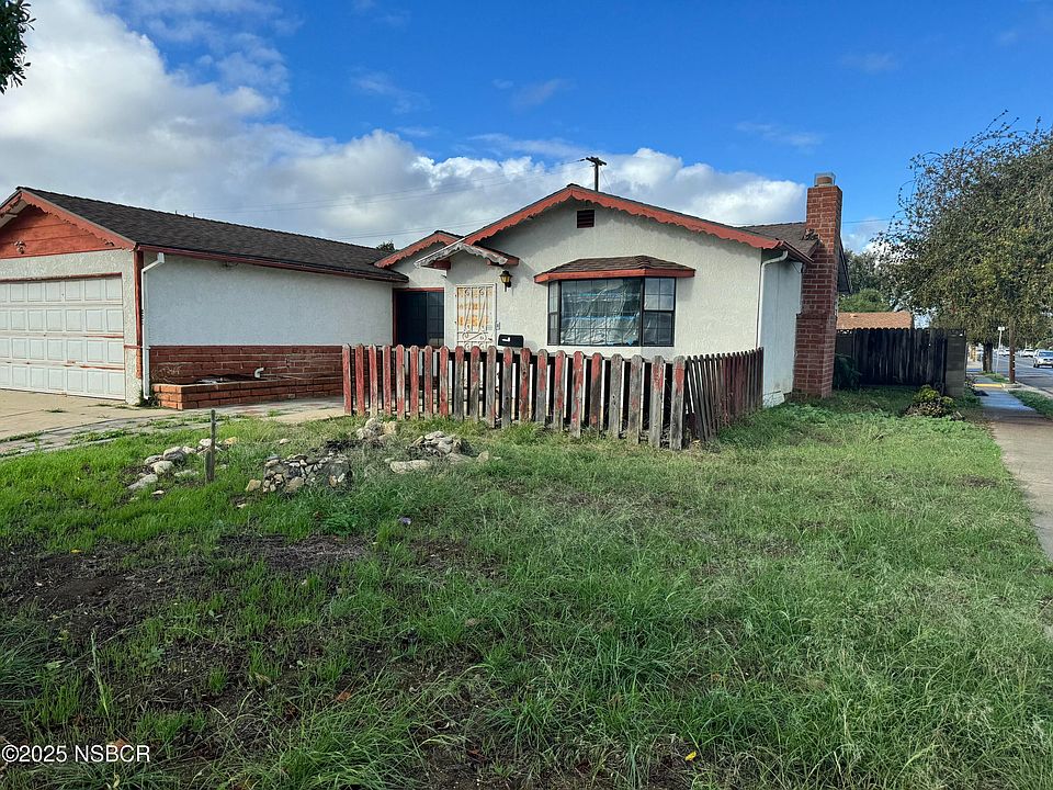 2nd image of 801 W Nectarine Ave