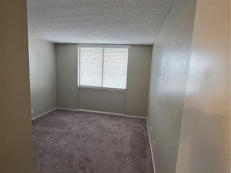 3930 University Center Dr #901 — Photo 36