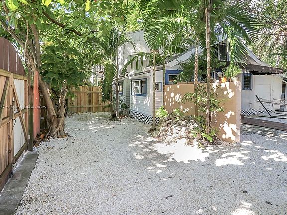 5th image of 2869 Shipping Ave #A