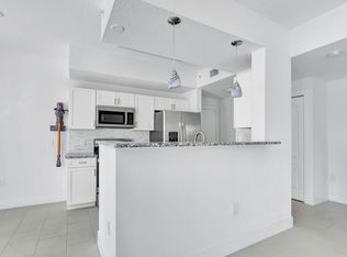 11032 Legacy Dr APT 102, Palm Beach Gardens, FL 33410