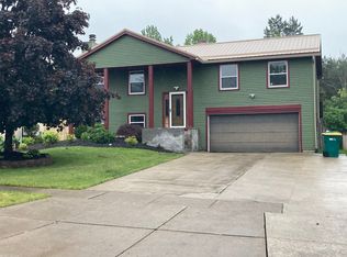 3659 Cumberland Ln, Hamburg, NY 14075