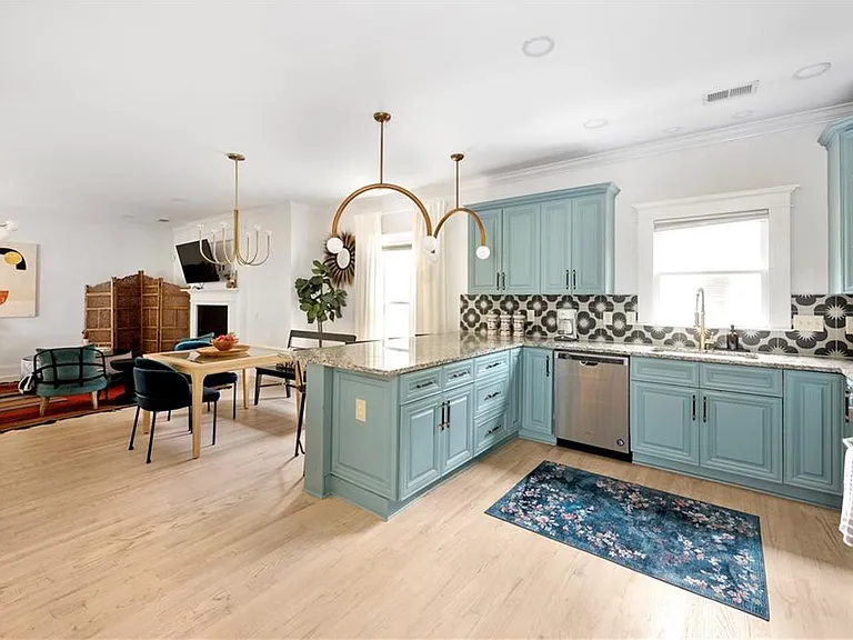 174 Estoria St SE — Photo 24