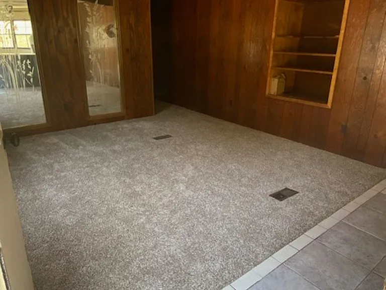 2286 Collins Rd — Photo 3