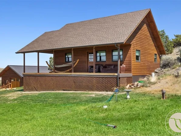 618 Grove Creek Rd, Absarokee, MT 59001