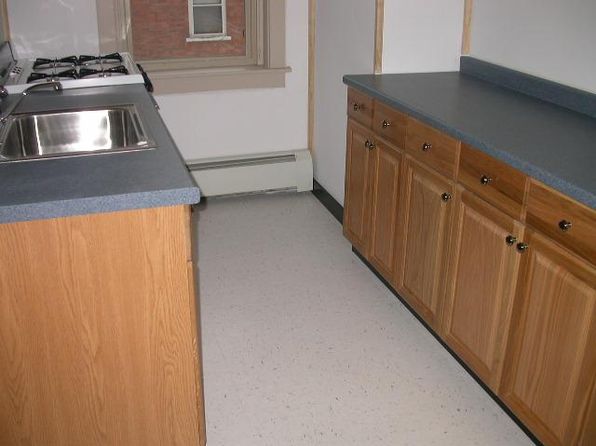 218 Broad St APT 10