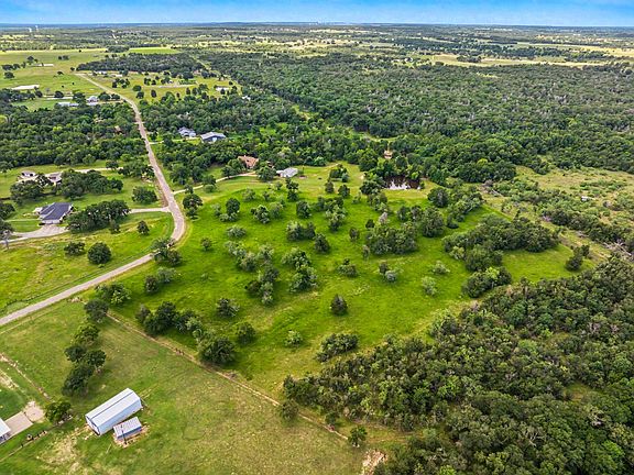5th image of 466 Elm Creek Rd