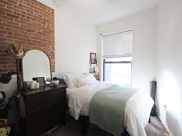 317-319 Bloomfield St #2R