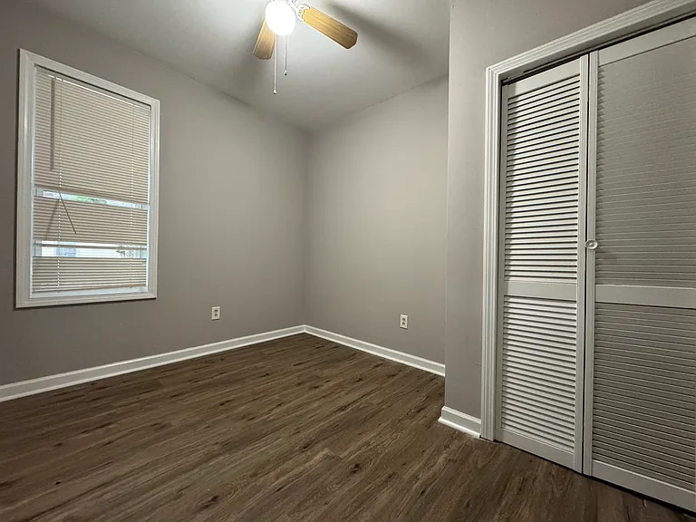 164-2B Babcock St #B2 — Photo 10