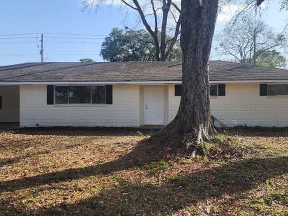 2nd image of 9764 E Pomona Dr