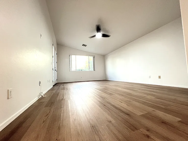 Master bedroom, brand new LVP flooring.