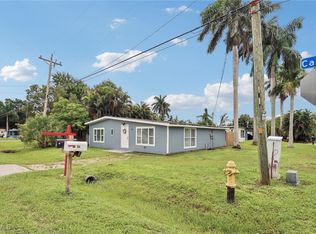 89 Cabana Ave, North Fort Myers, FL 33903