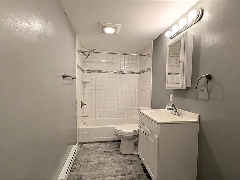 2057 S Delaware Dr — Photo 9