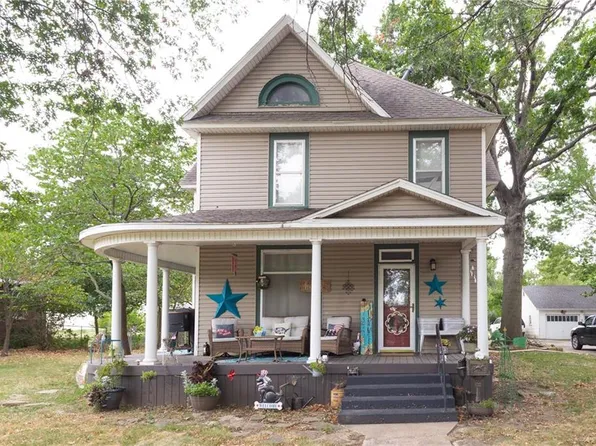 825 E Main St, Cherryvale, KS 67335