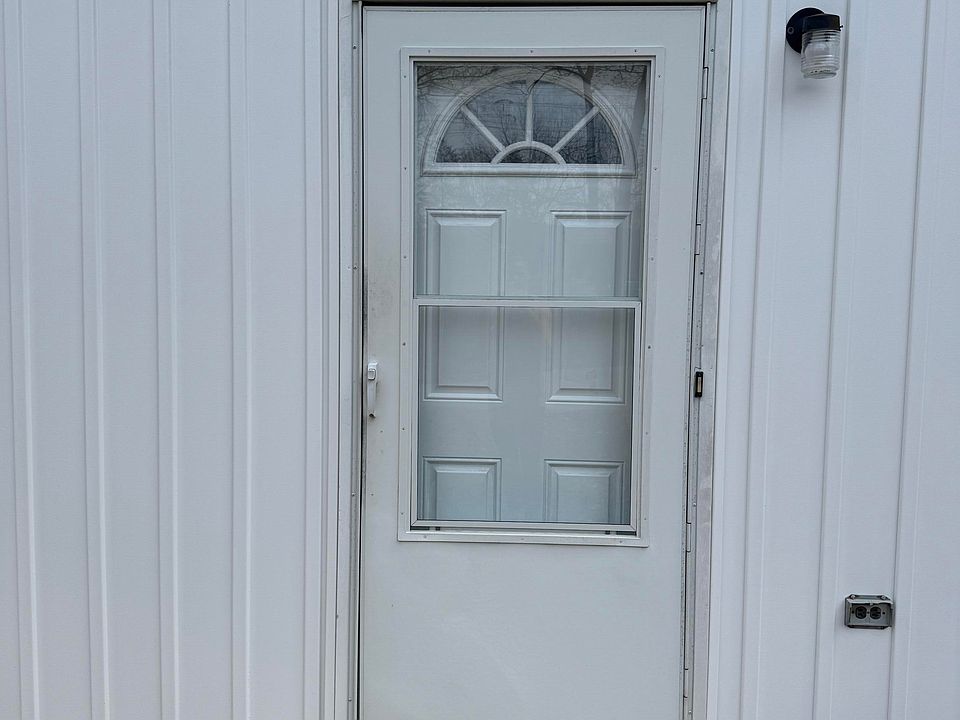 1st image of 108 Elmwood Cir #B