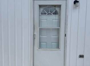 108 Elmwood Cir #B, Martinsville, VA 24112
