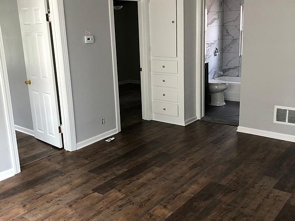 5th image of 383 Washington Ave