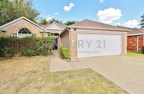 210 Ridgecrest Dr Photo 1