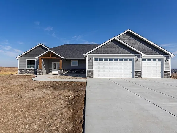 3906 Goheen Cir, Manhattan, KS 66503