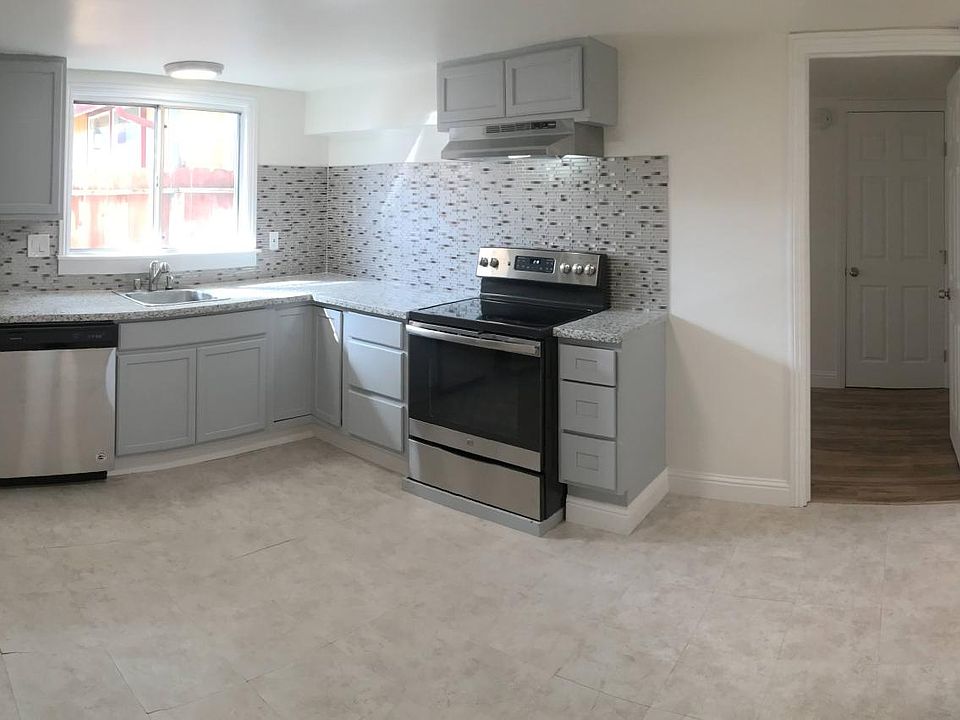 Kitchen/Door to Bedroom 2/Pantry Door