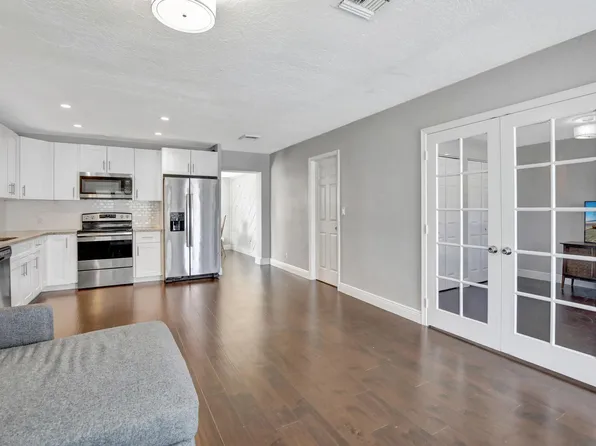 2071 SW 46th Terrace, Fort Lauderdale, FL 33317