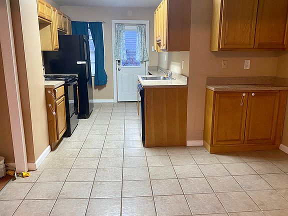 Kitchen - opens to the living room