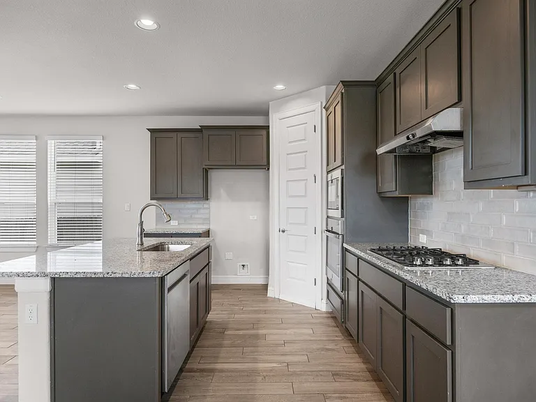 101 Stone Canyon Dr — Photo 9