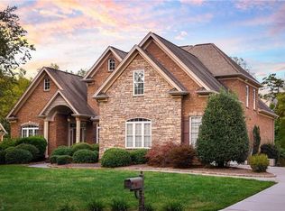 1866 Curraghmore Rd, Clemmons, NC 27012