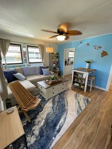 548 Kuaaina Way, Kailua, HI, 96734