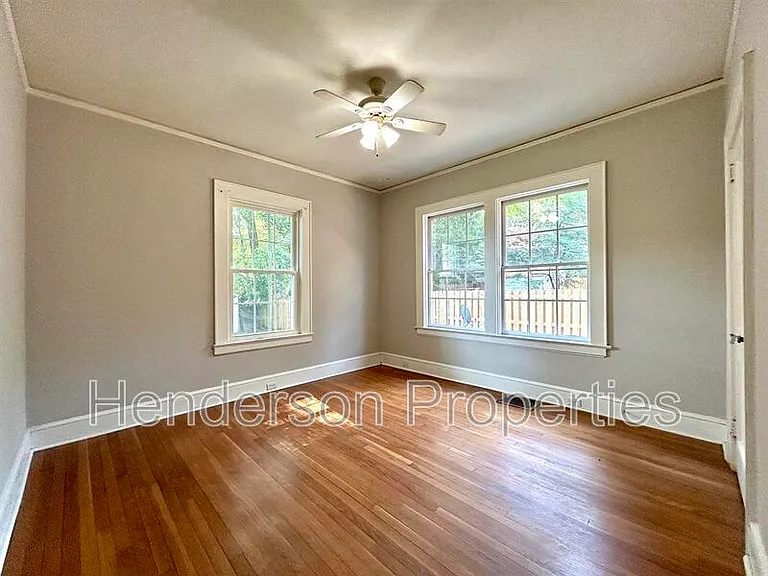 1326 Saint Julien St — Photo 13