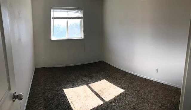 5221 Mesquite Dr #4 — Photo 13