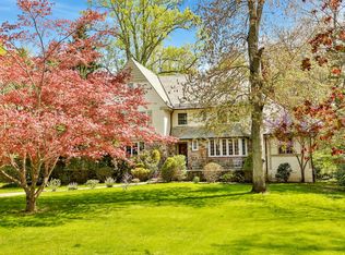 171 Valley Rd, New Rochelle, NY 10804