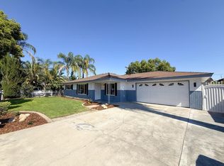 2325 E Hampton Way, Fresno, CA 93726