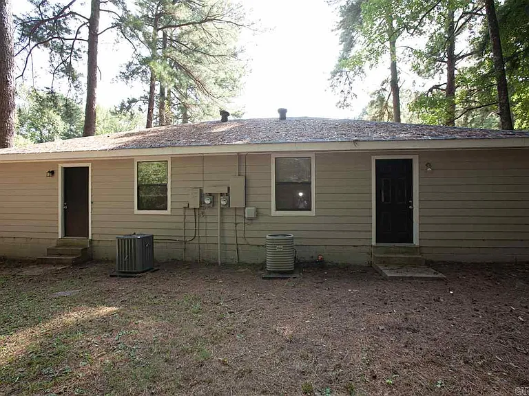220 Bellevue Cir #A — Photo 9
