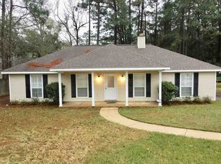 103 Cherryhill Dr, Daphne, AL 36526