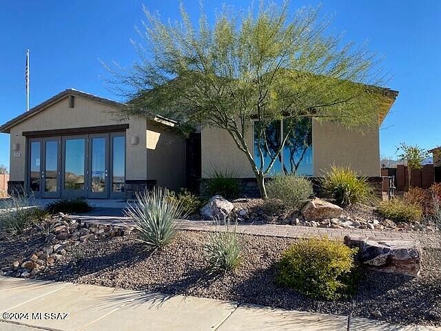 1st image of 650 N Pecan Canyon Ln