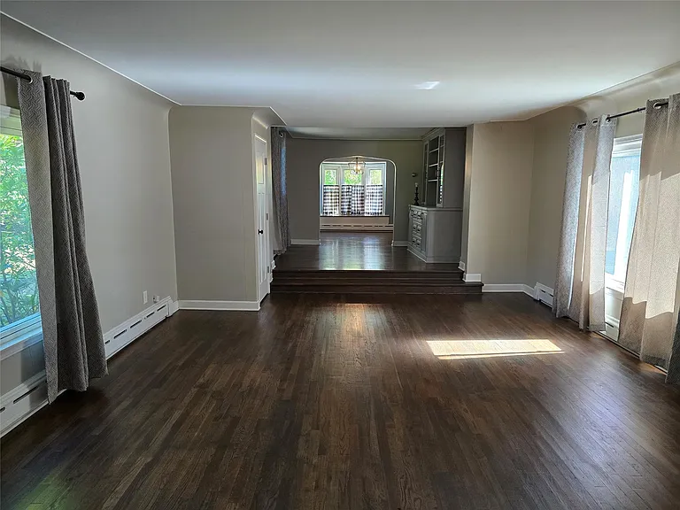 249 W Buell Rd E — Photo 51